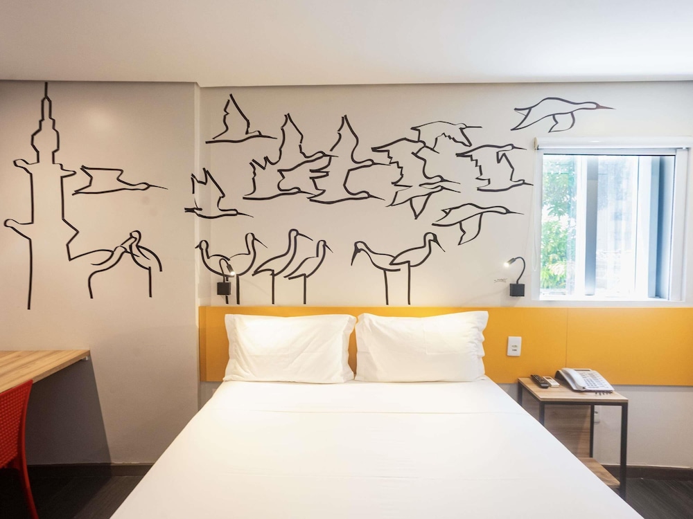 SUPERIOR, APARTMENT, DOUBLE BED