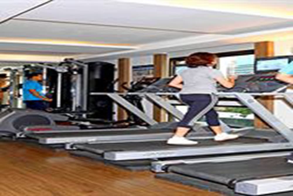 Radisson Hotel Chateau de Bangkok 25/48