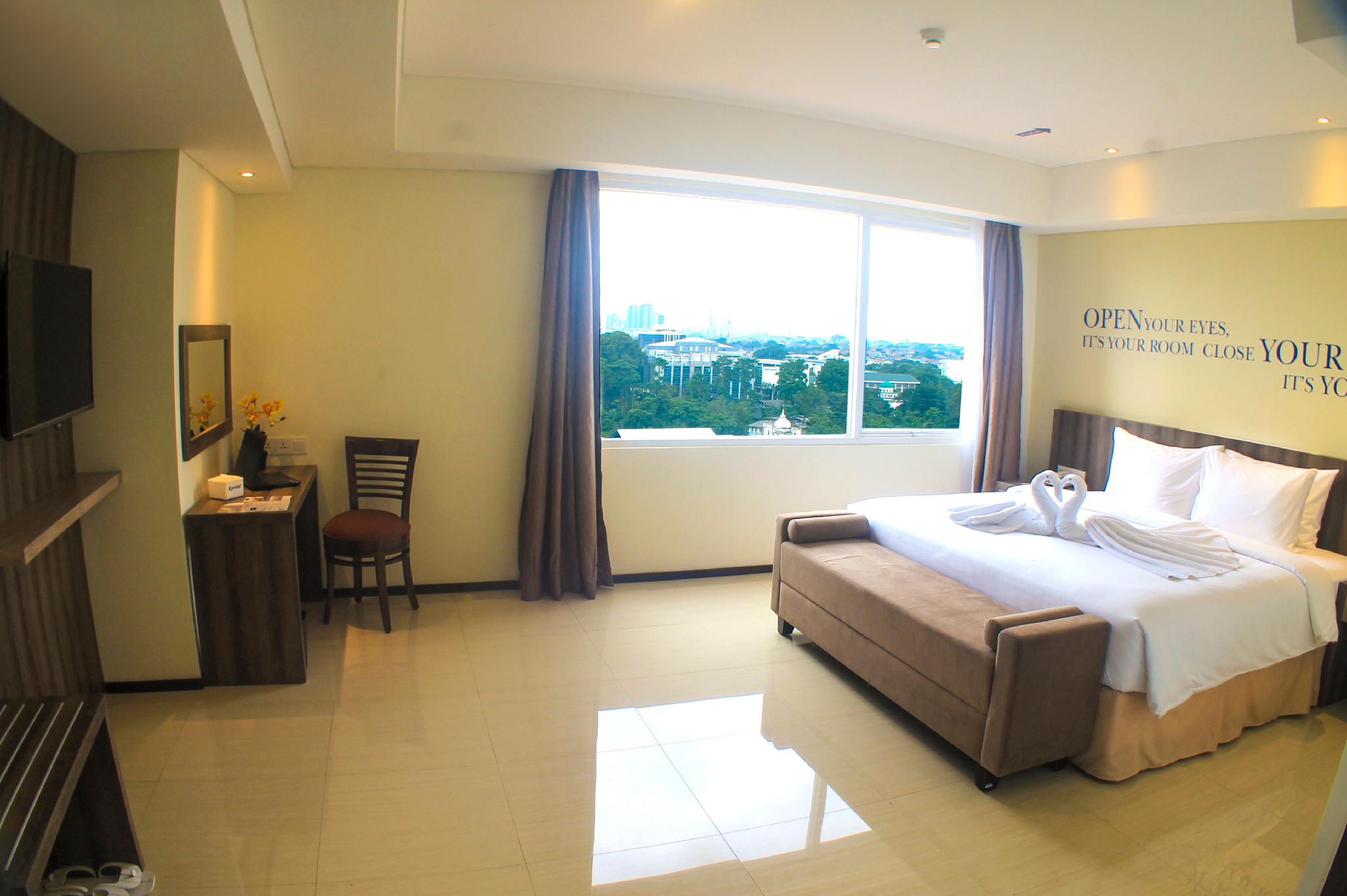 Kebayoran Park Hotel 11/57