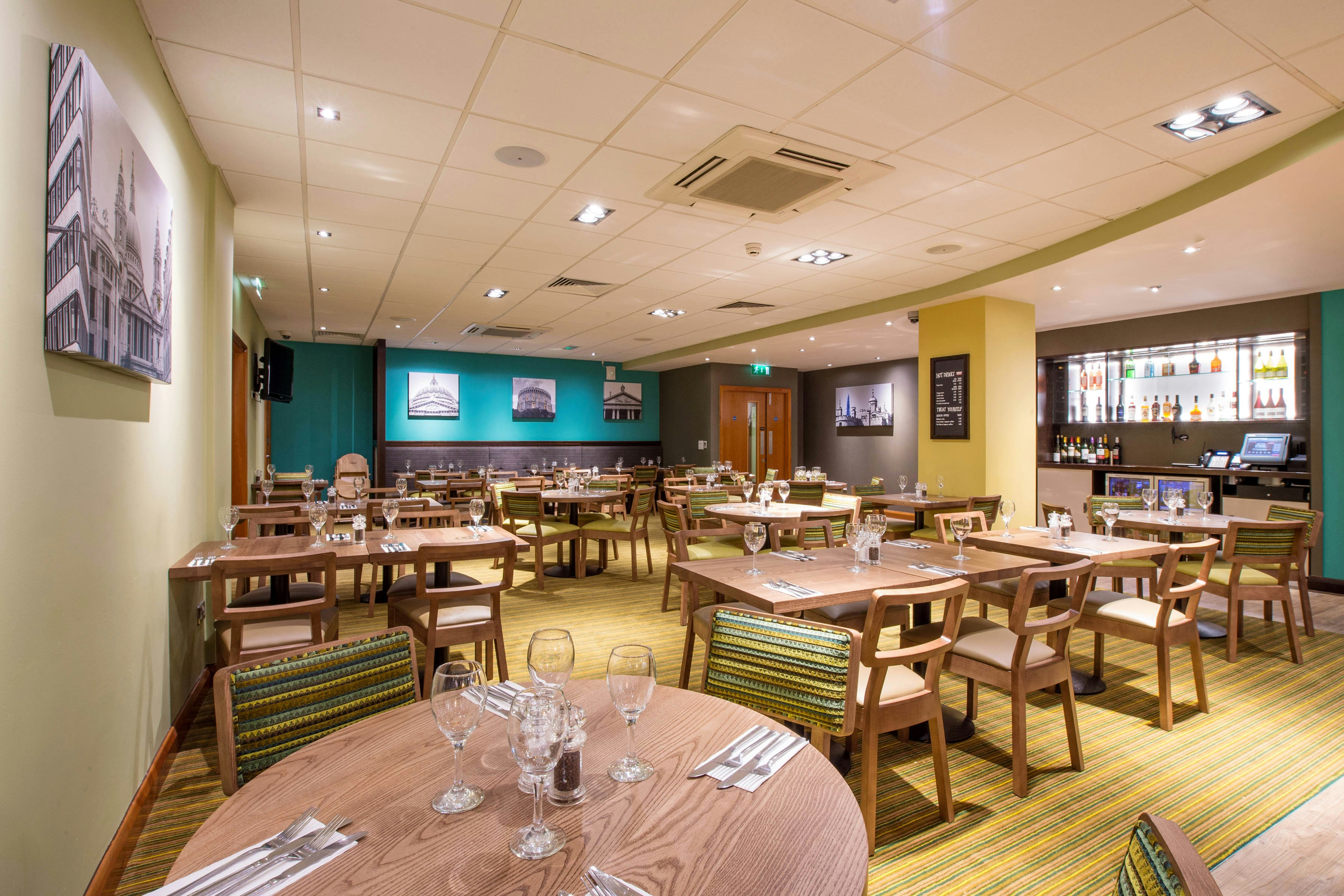Premier Inn London City - Tower Hill 26/33