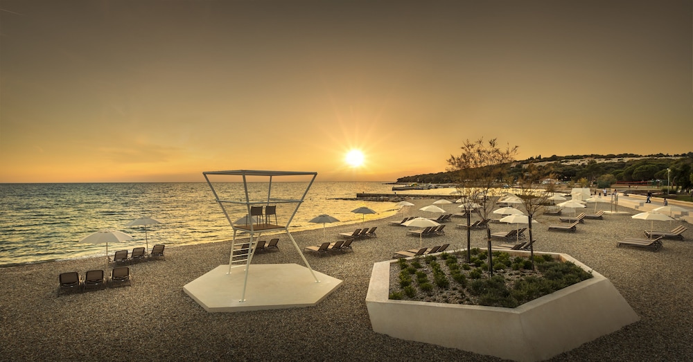 Maistra Select Family Hotel Amarin 66/74