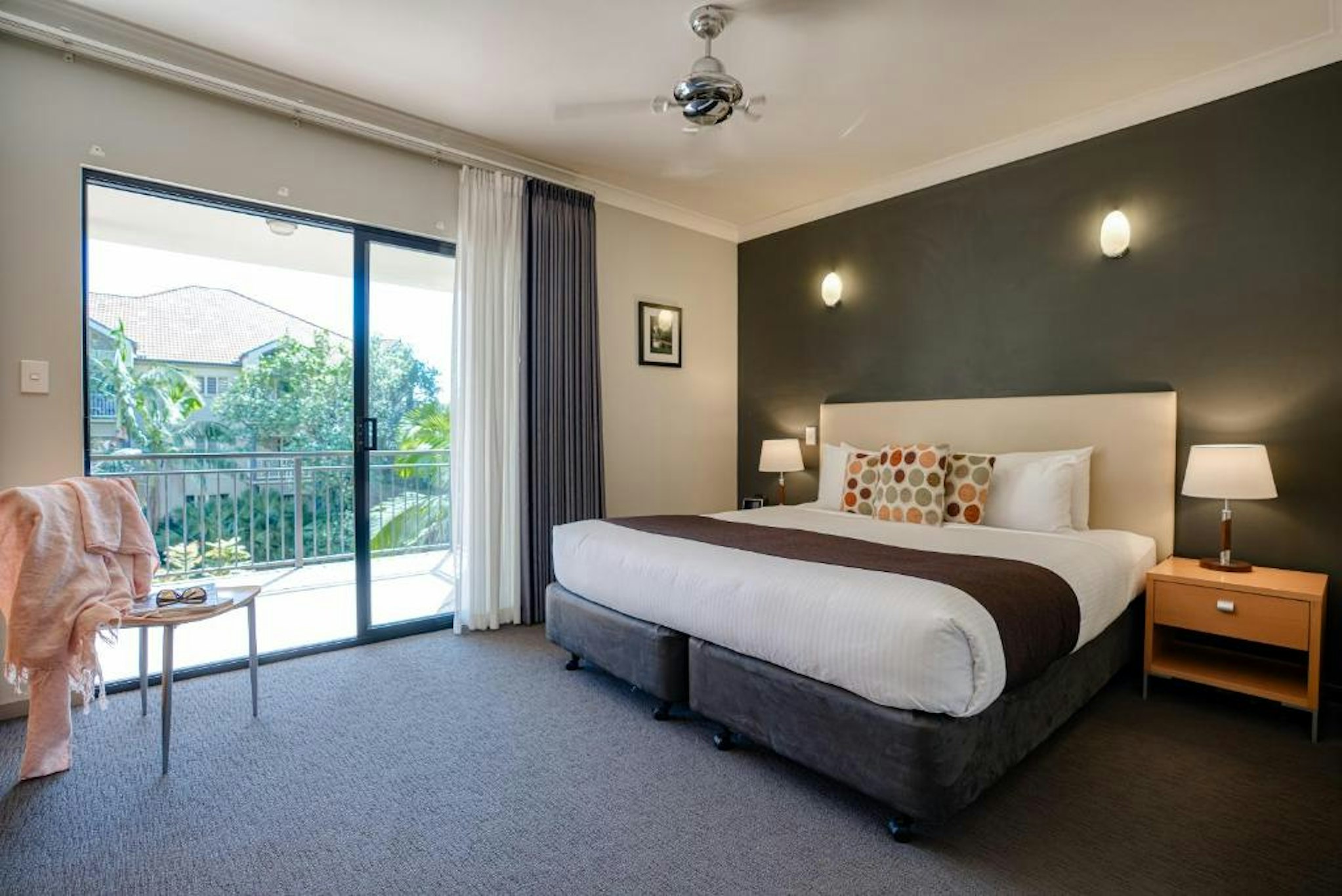 1 BEDROOM, APARTMENT