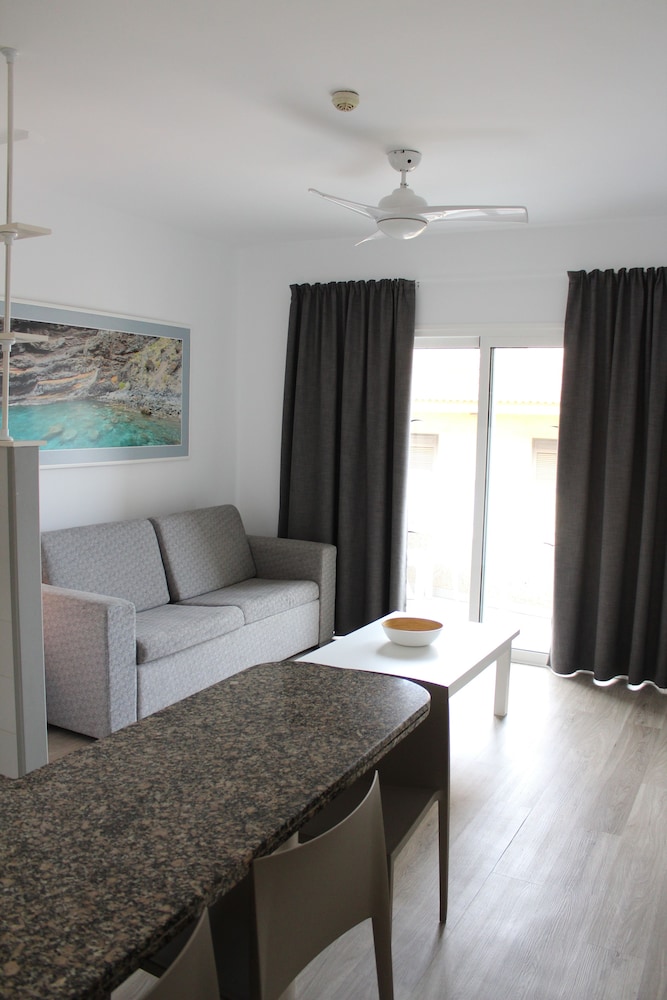 Vigilia Park Apartments 24/67