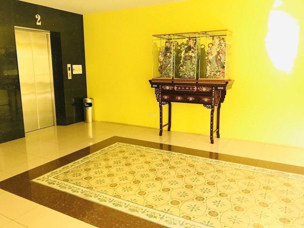 Phuket Chinoinn Hotel 23/65