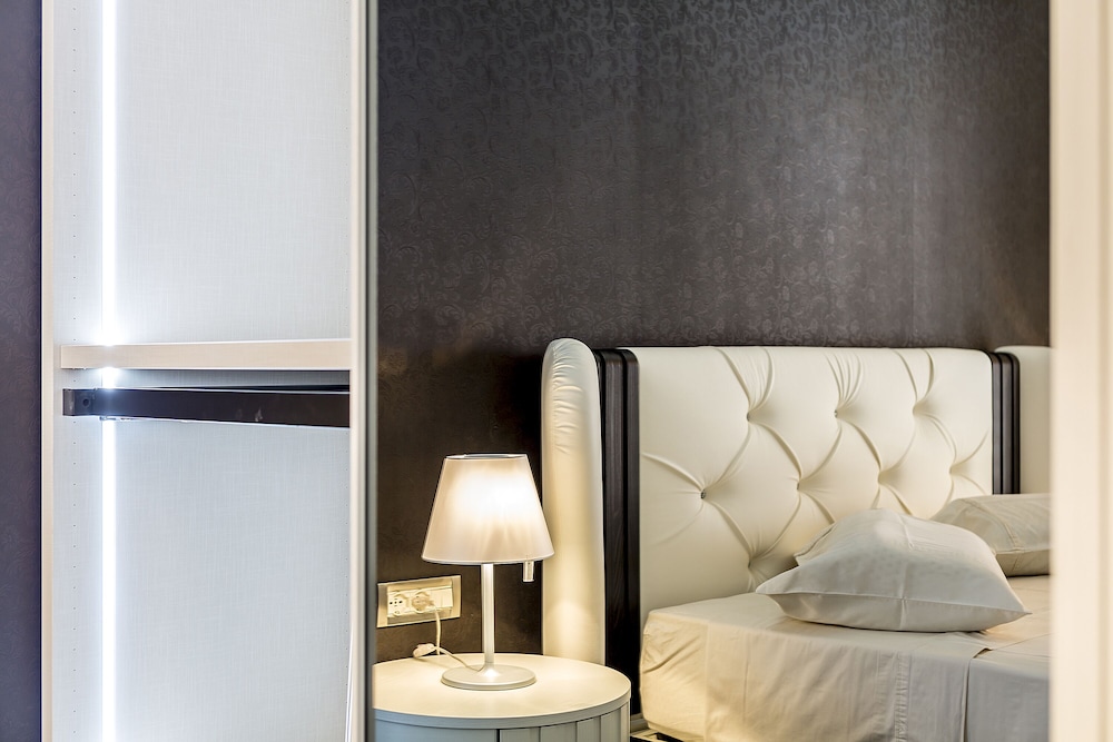 Seaview Luxury Retreat 18/42