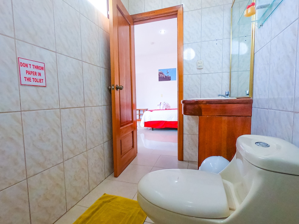 Gran Hostal Tintorera 32/34