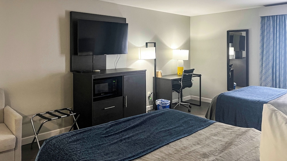 Motel6 Chillicothe, MO 38/48