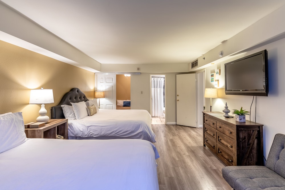 2BD2B Apartment Stay Together Suites 976 8/64