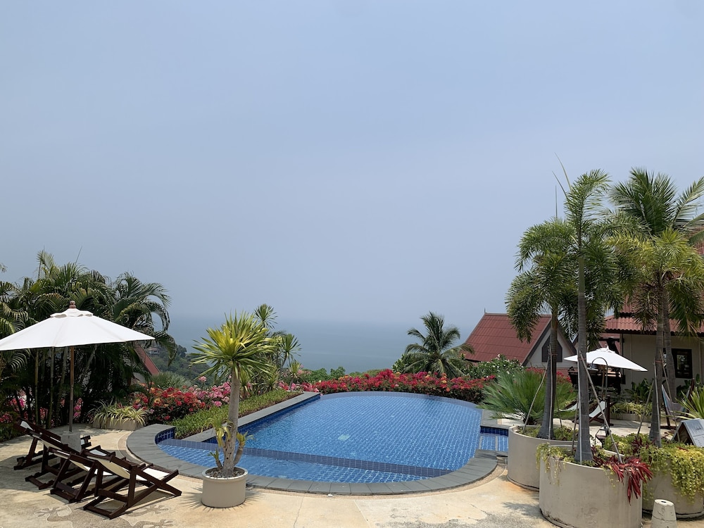 Baan Kantiang See Villa Resort 43/50