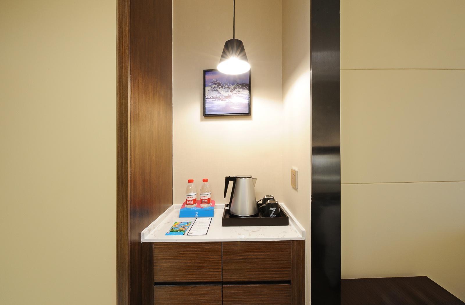 Zmax Hotel (Guangzhou Sanyuanli Metro Station) 23/23