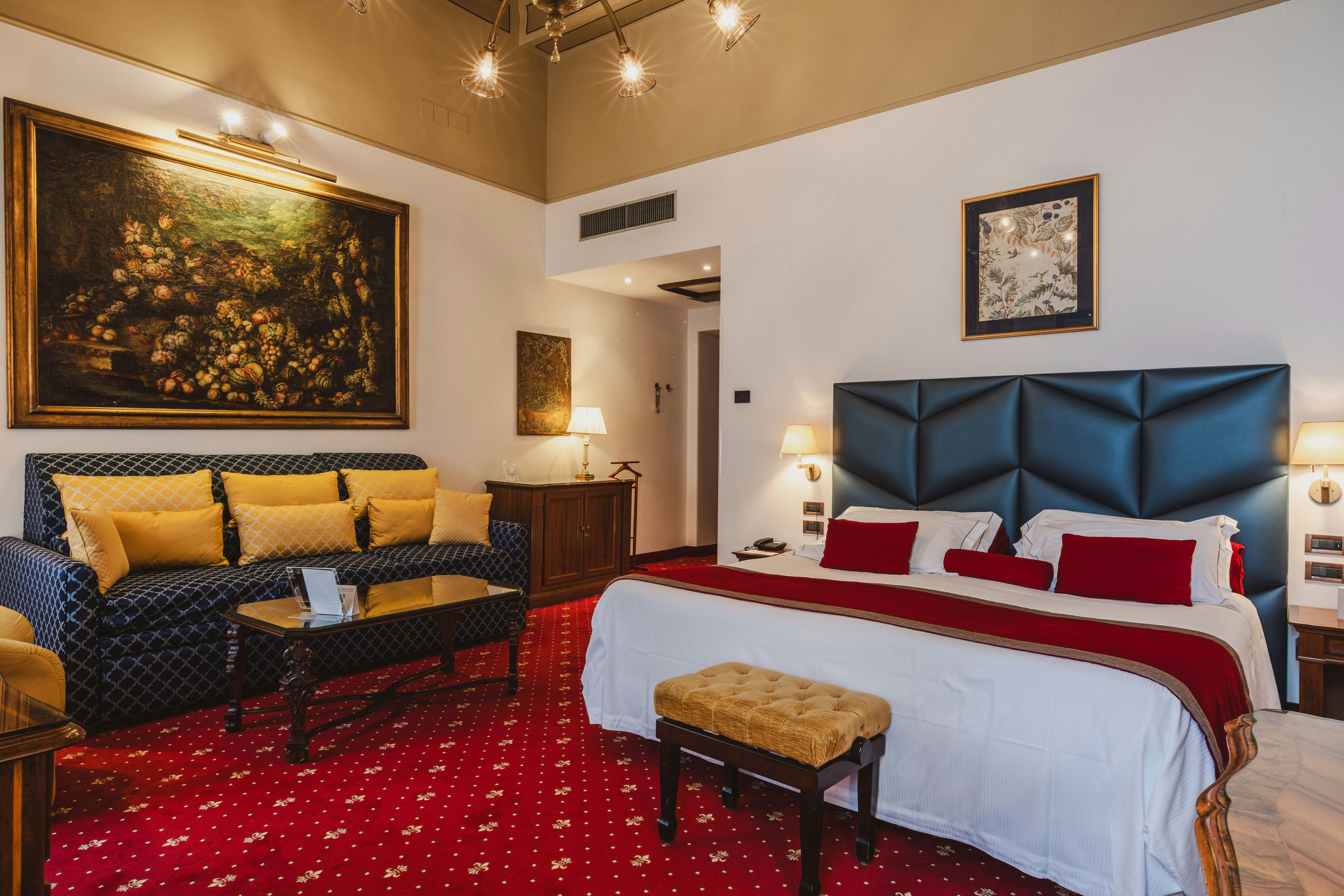 Hotel Nazionale 12/24
