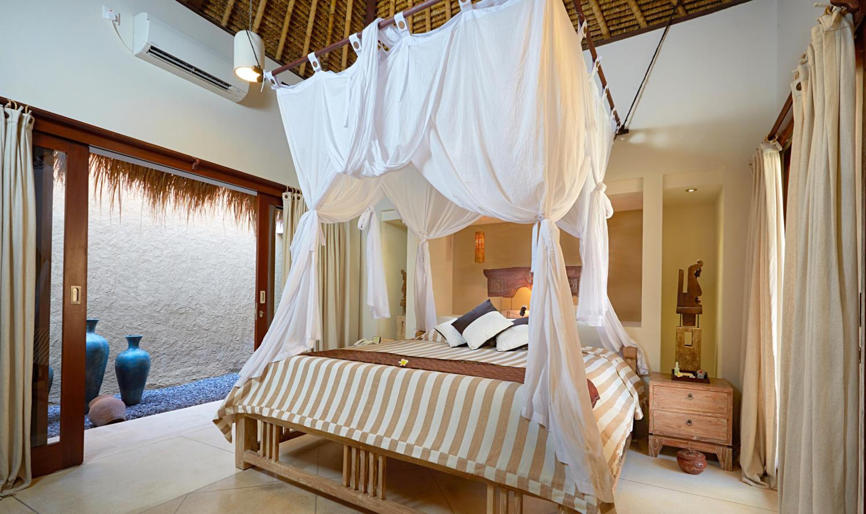 Pool, Family, Villa, Single Bed