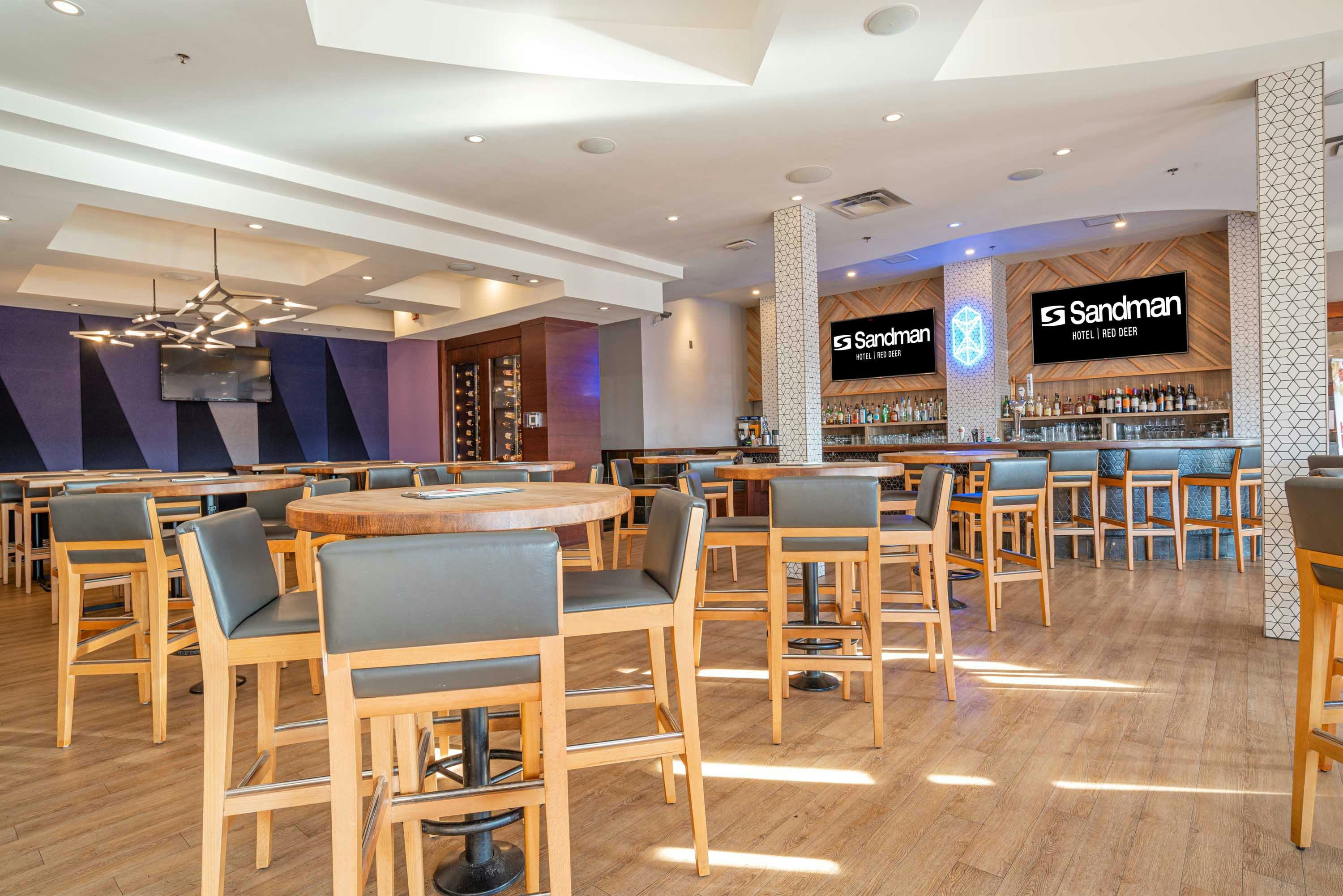 Sandman Hotel Red Deer 35/46