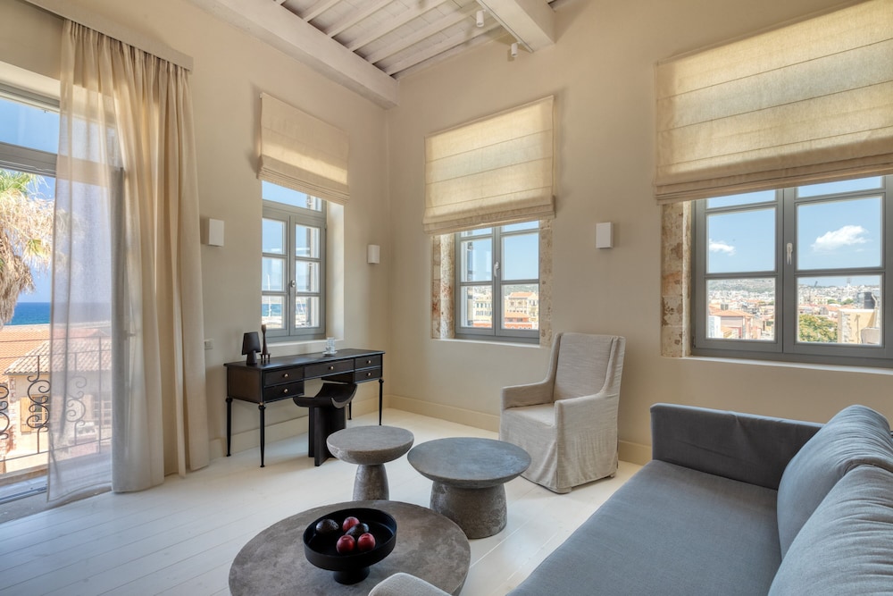 Azade Boutique Hotel 35/61