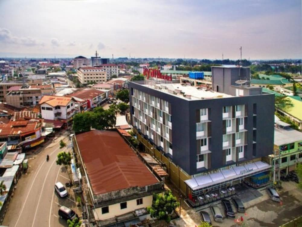 AYANI HOTEL 44/45