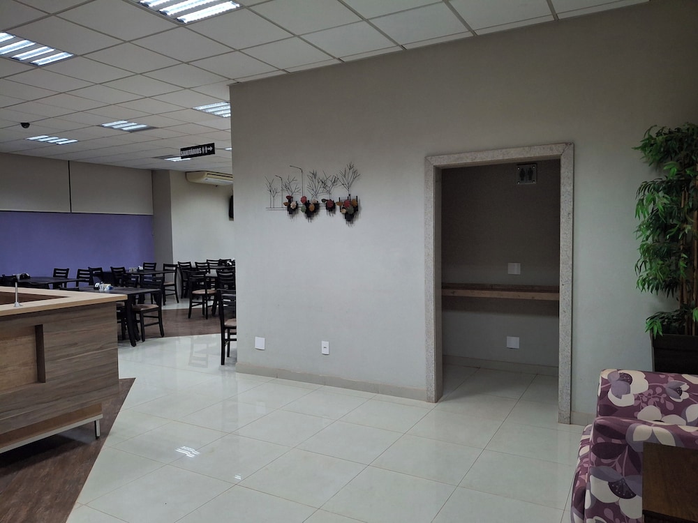 Onix Inn Hotel Cravinhos 9/50