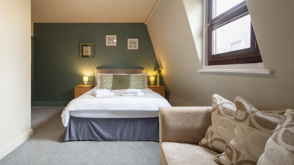 The Granby Hotel 11/49