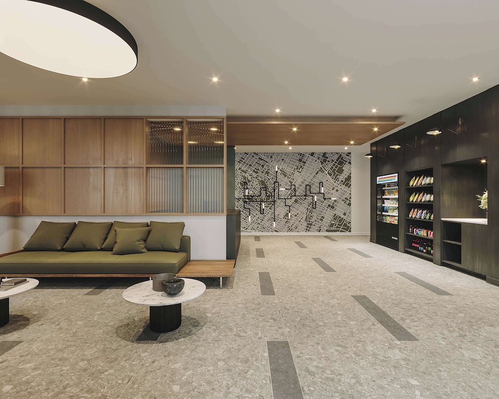 Hyatt Place Montreal Airport 23/50