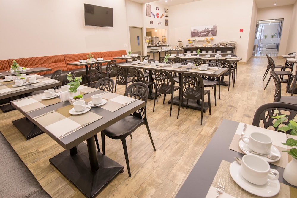 Best Western Plus Urban Larco Hotel 21/29