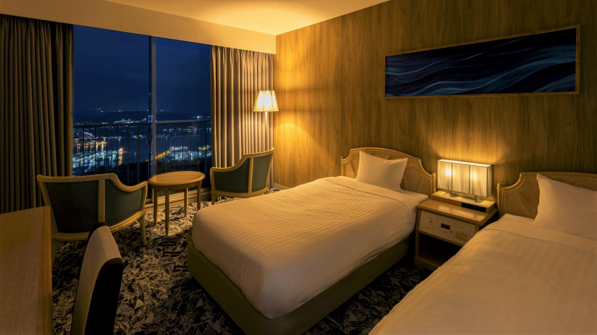 Room, Twin Beds, Night View