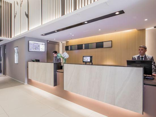 Home Inn Selected (Sinan Road) 10/45