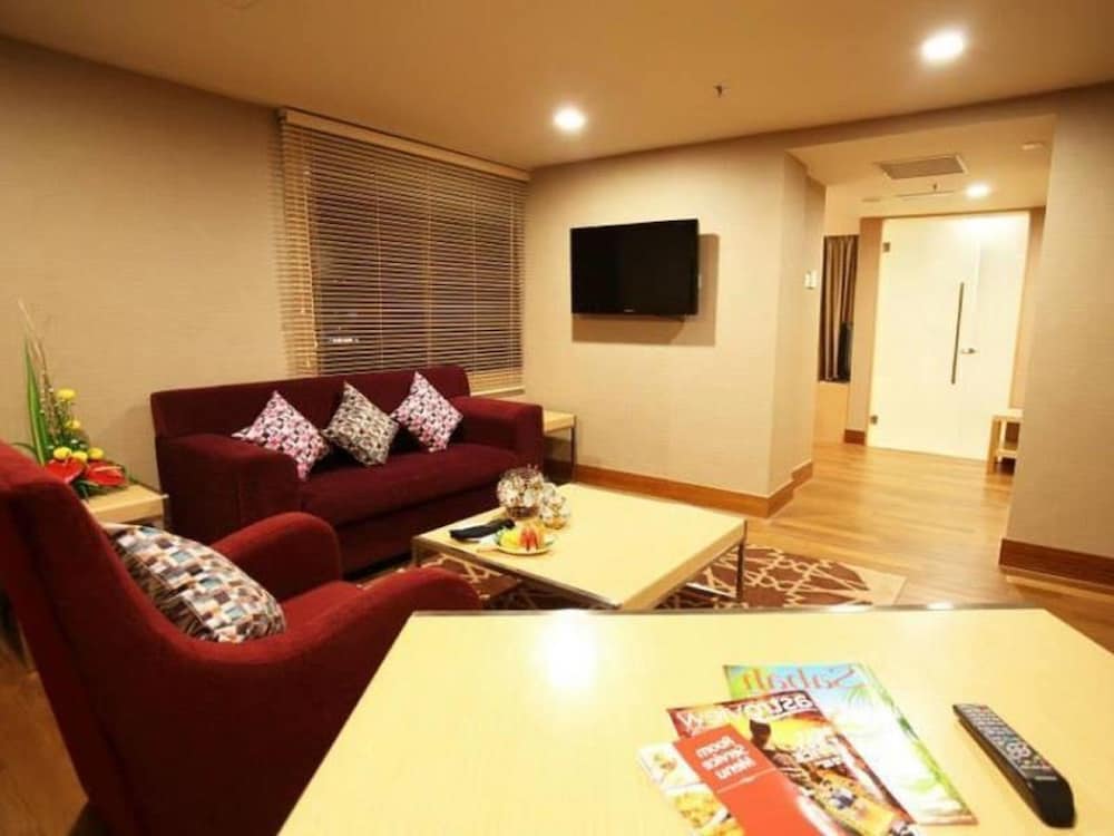 Raia Hotel Kota Kinabalu 28/45