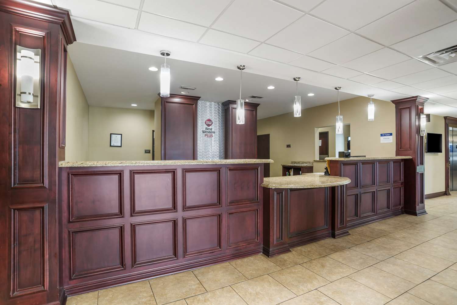 BEST WESTERN PLUS Chalmette Hotel 2/17