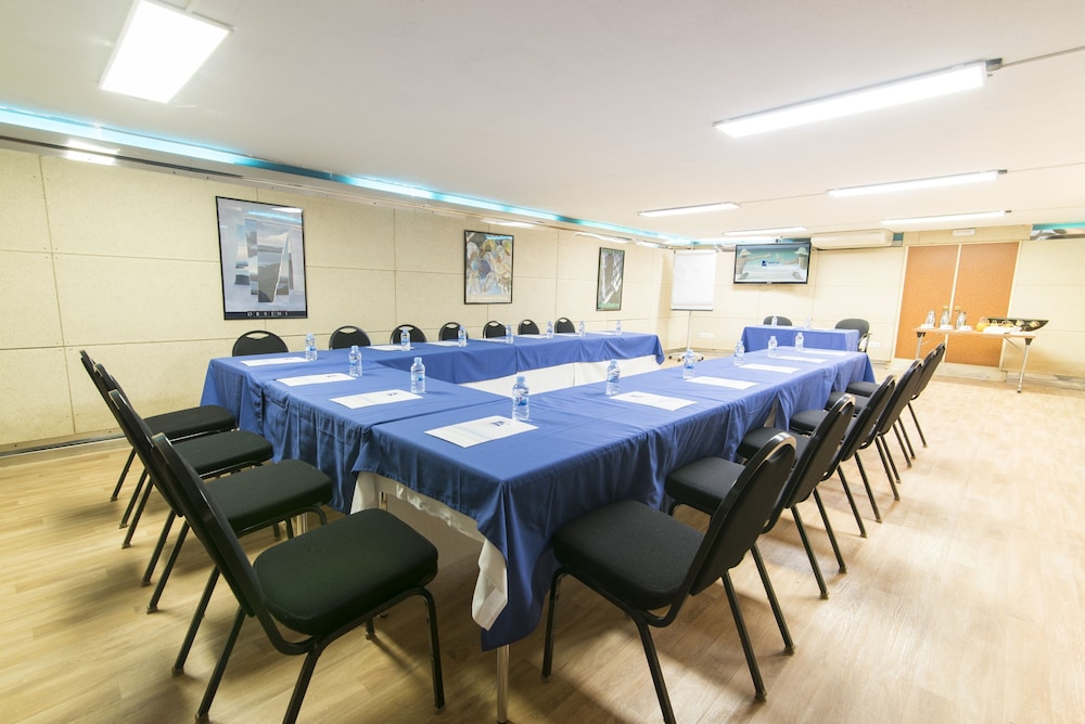 Azuline Hotel Bergantin 34/43