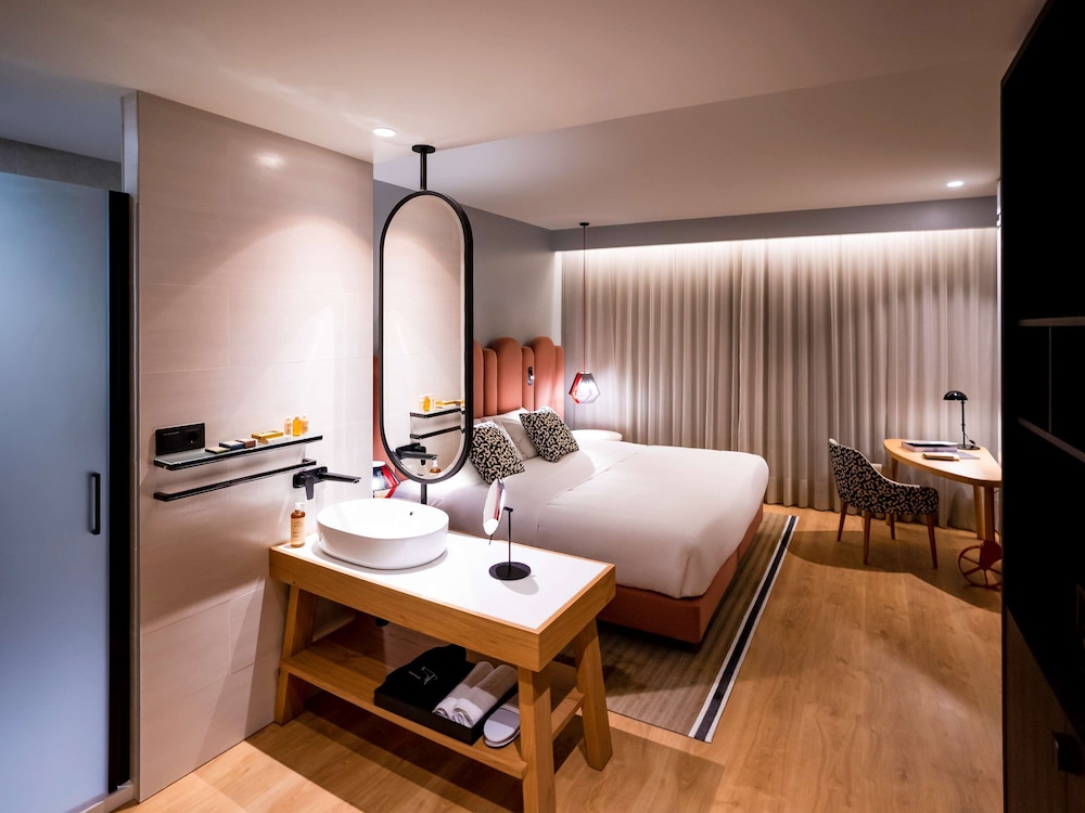 Mercure Lugo Center 65/66