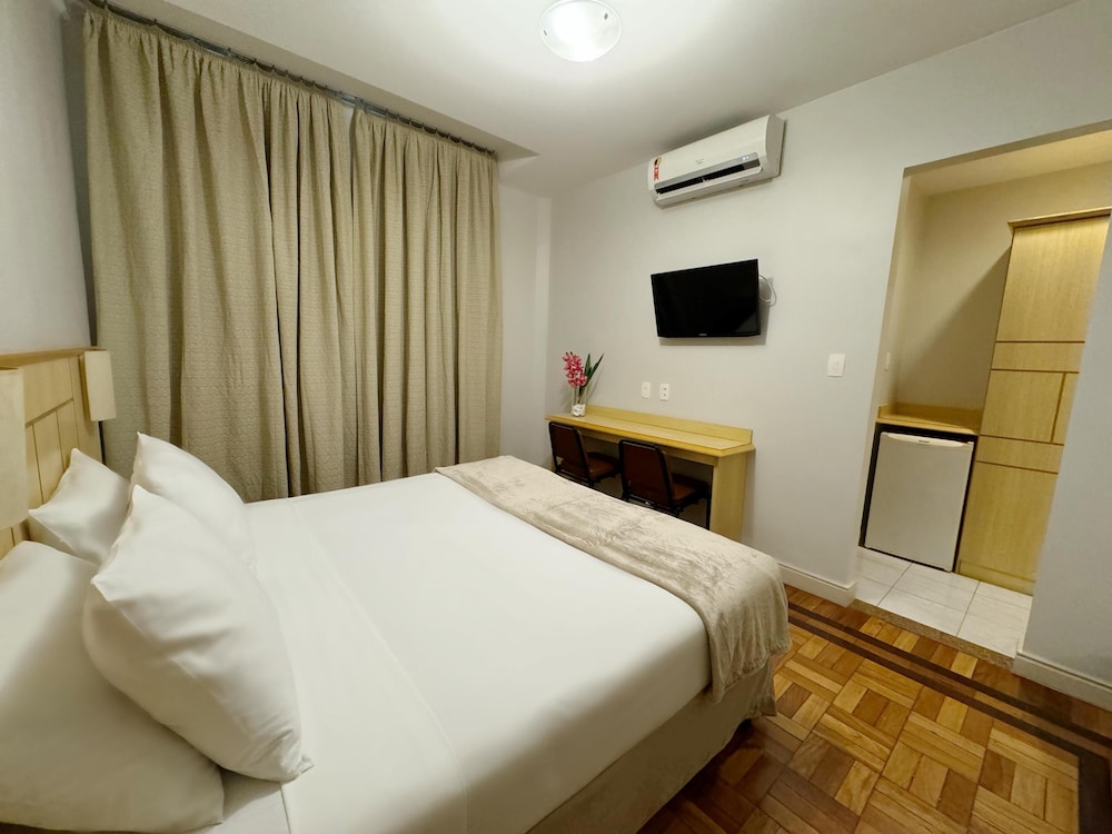 Hotel Monte Alegre 15/71