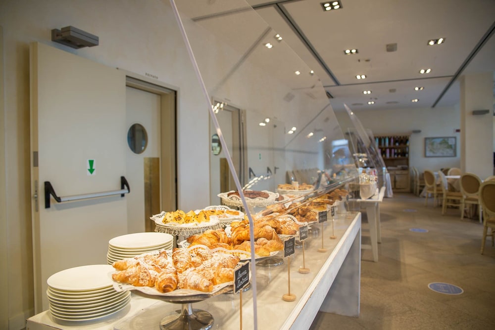 Hotel Rivalago 20/50