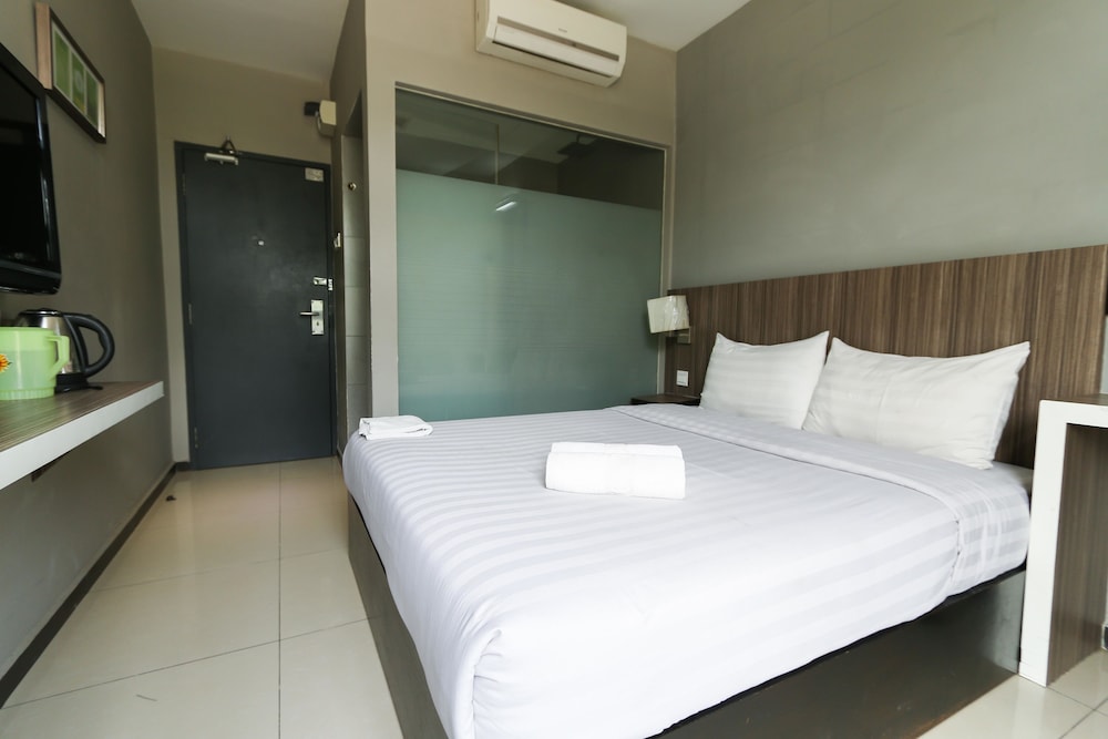 Hotel 99 - Bandar Botanik Klang 16/65