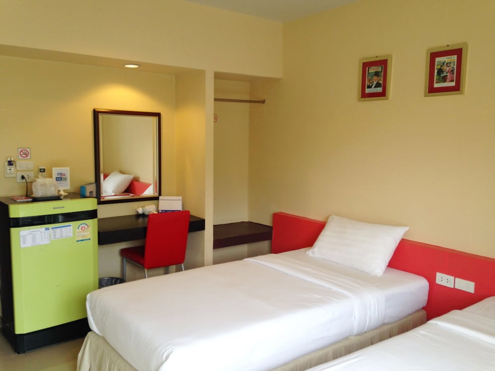 C2 Residence Boutique Hotel 6/28