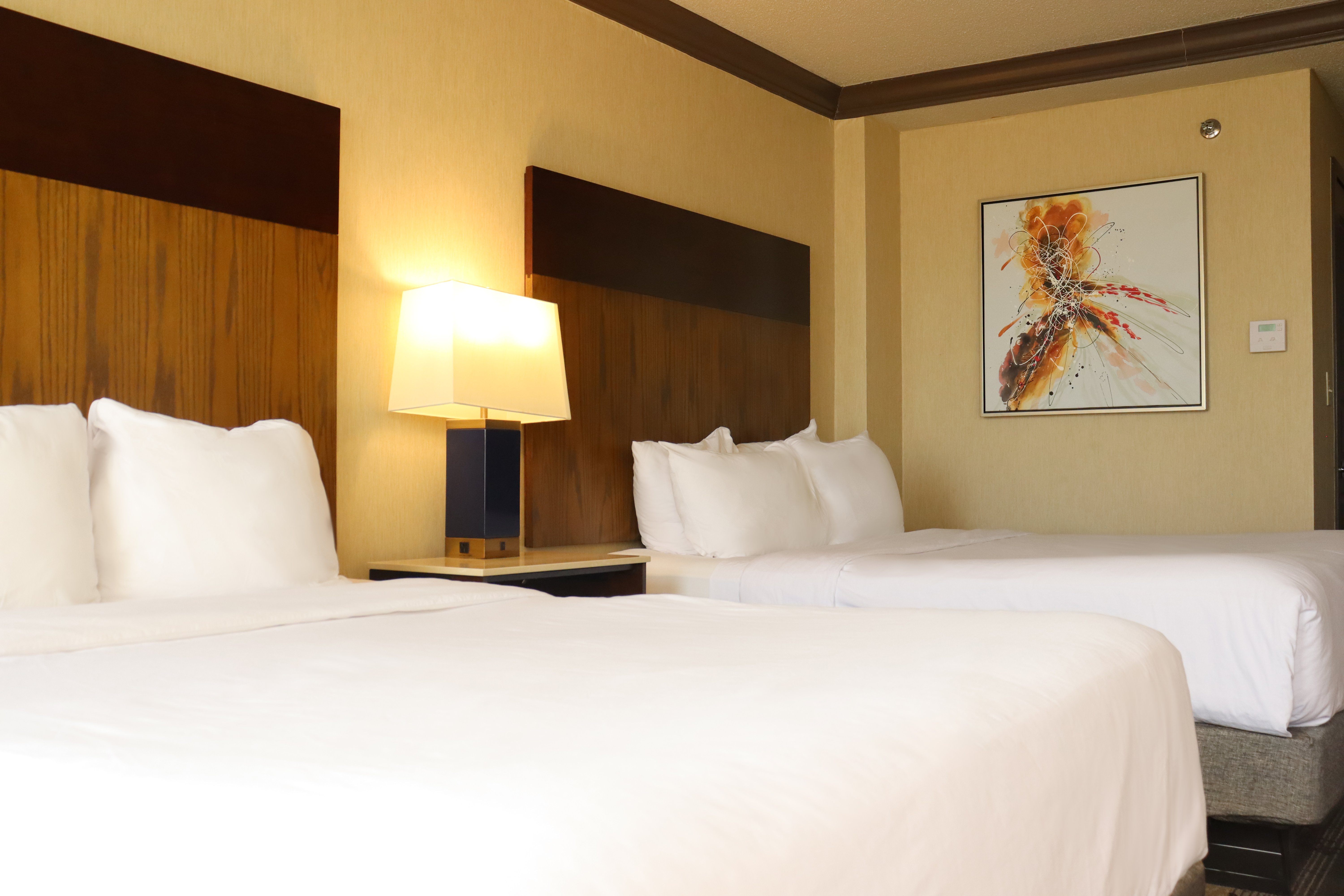 Crowne Plaza Harrisburg Hershey 30/63