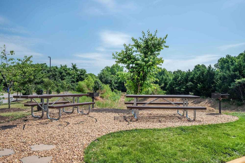 Extended Stay America - Colonial Heights - Fort Lee 50/56