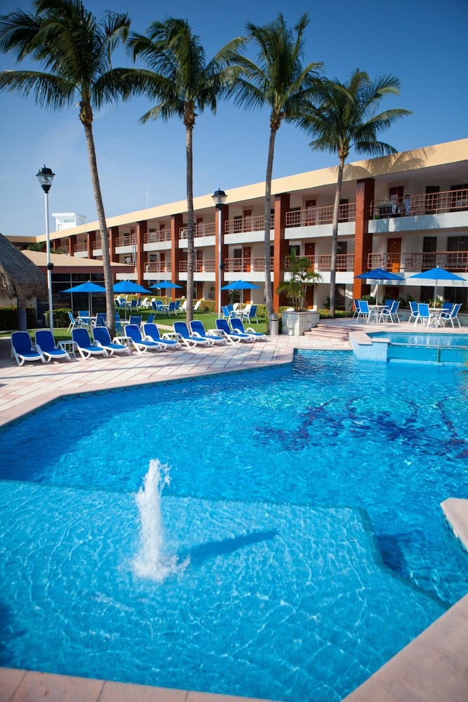 Hotel Jaragua 3/64