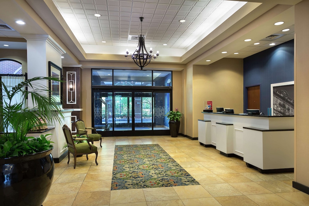 Hampton Inn Charlotte Belmont 12/47