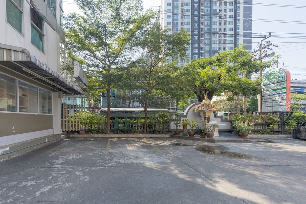 Boss Mansion Residence 42/49