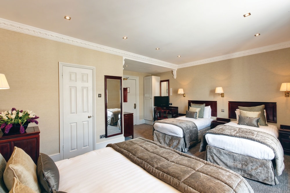 Strathmore Hotel - Gem Hotel 9/39