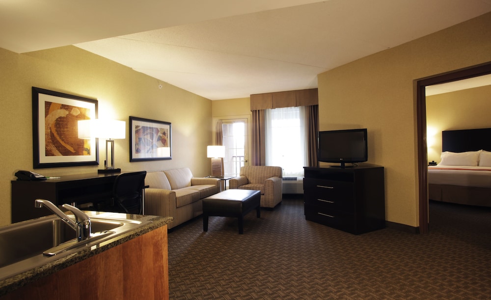 Holiday Inn Phoenix Chandler 41/70