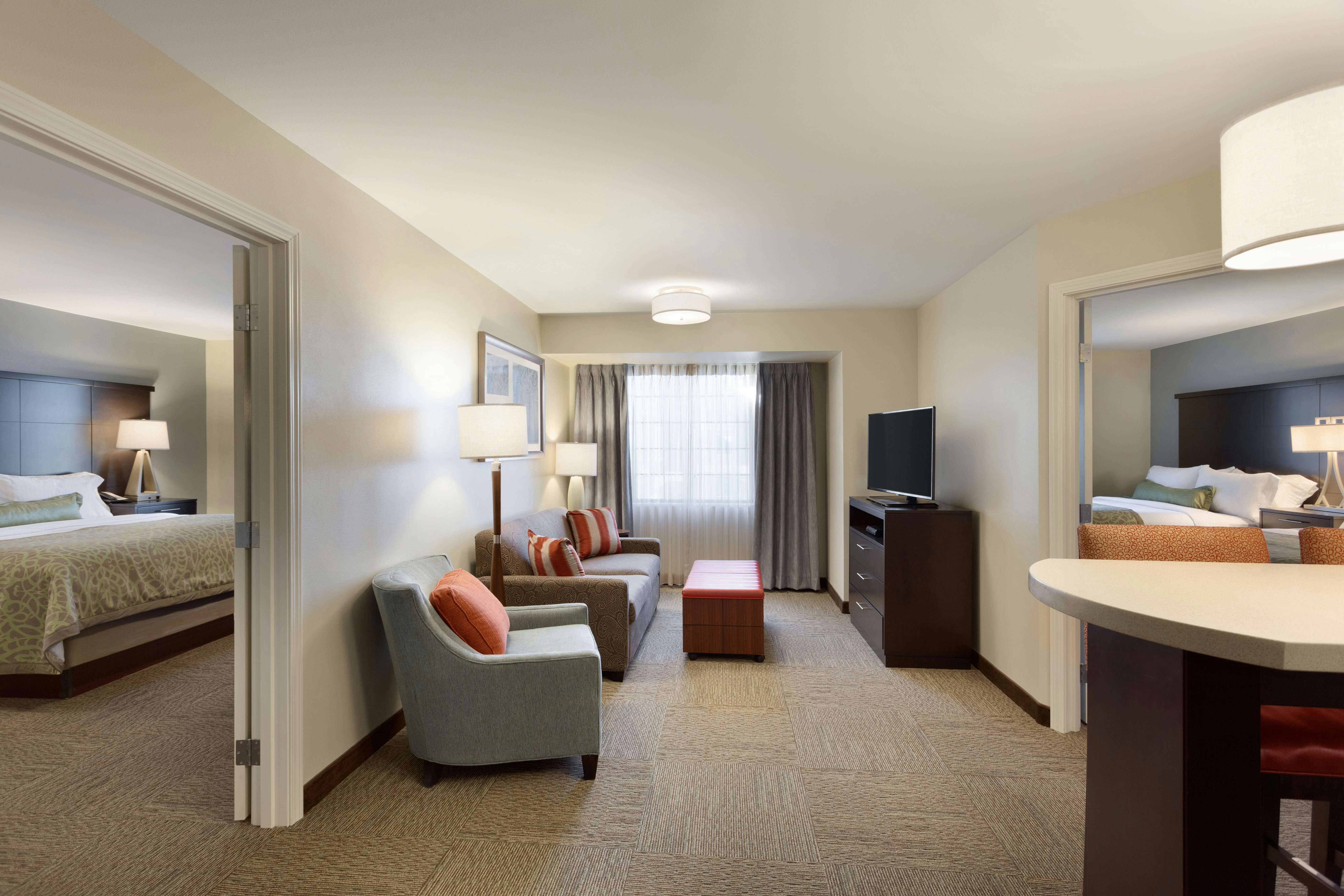 2 Bedrooms, 2 Bathrooms, Accessible