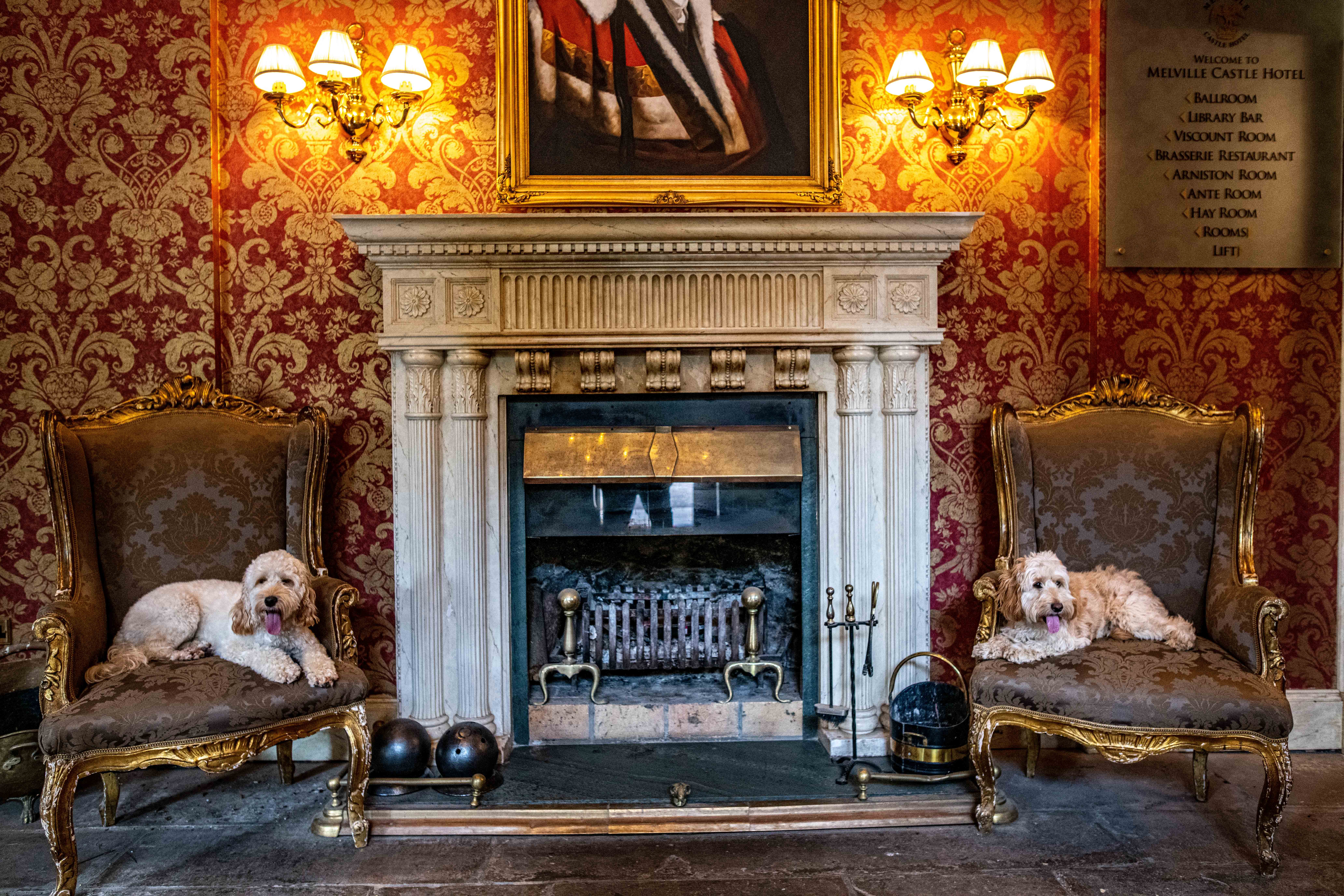Melville Castle 19/24