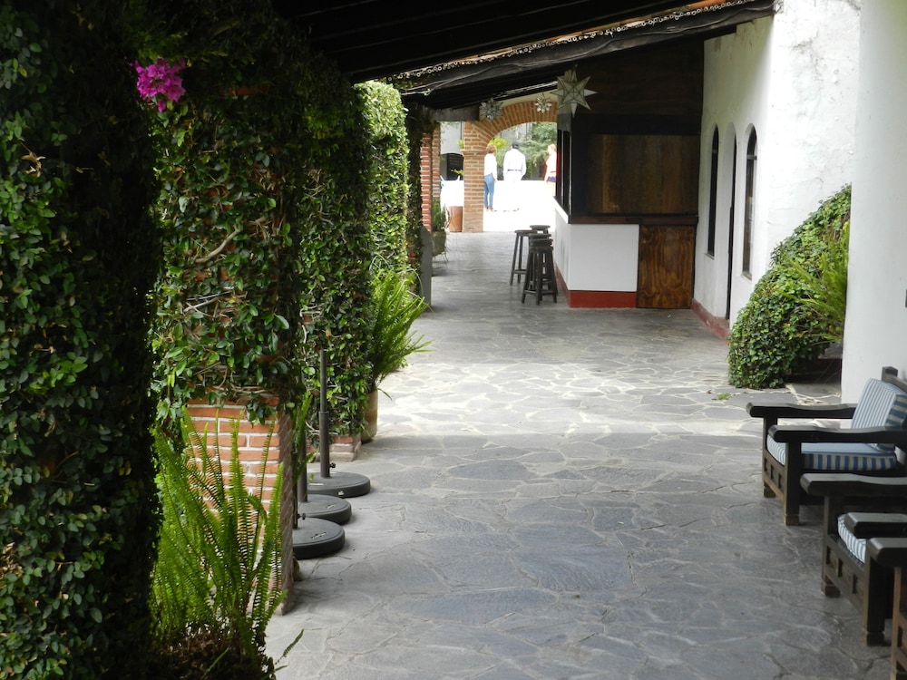 Hotel Hacienda Taboada 8/70