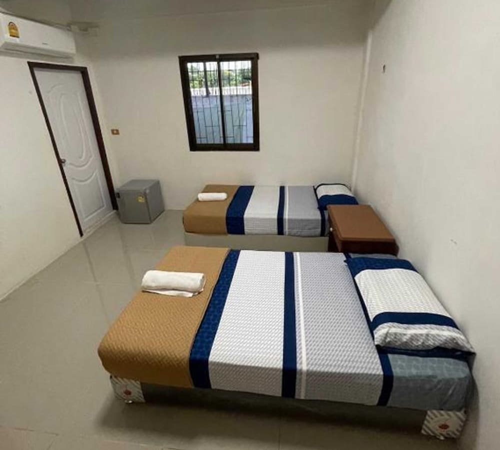OYO 75577 Palace Hostel 15/32