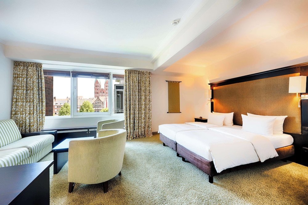 Radisson Blu Senator Lubeck 20/72