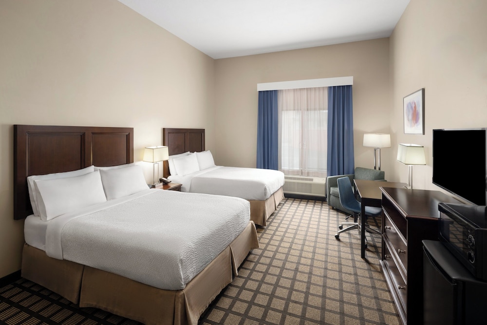 Standard, Multiple Beds, Accessible, Garner Hotel Page - Lake Powell Area By IHG 3/10