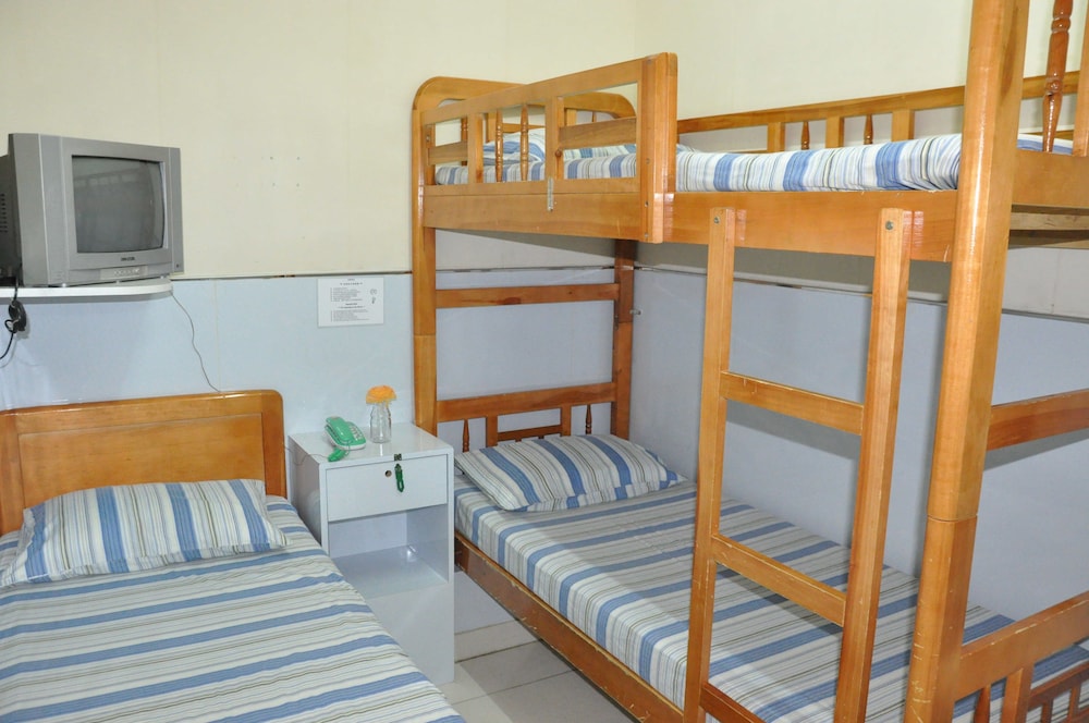 Dragon Hostel 52/66