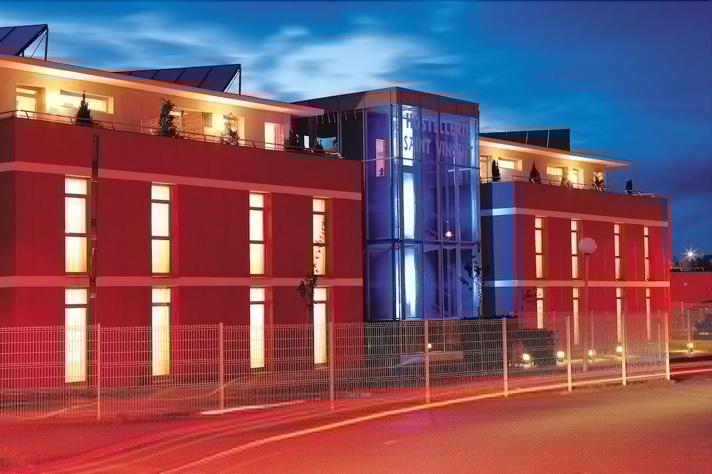 Citotel Hostellerie Saint Vincent Beauvais 1/41
