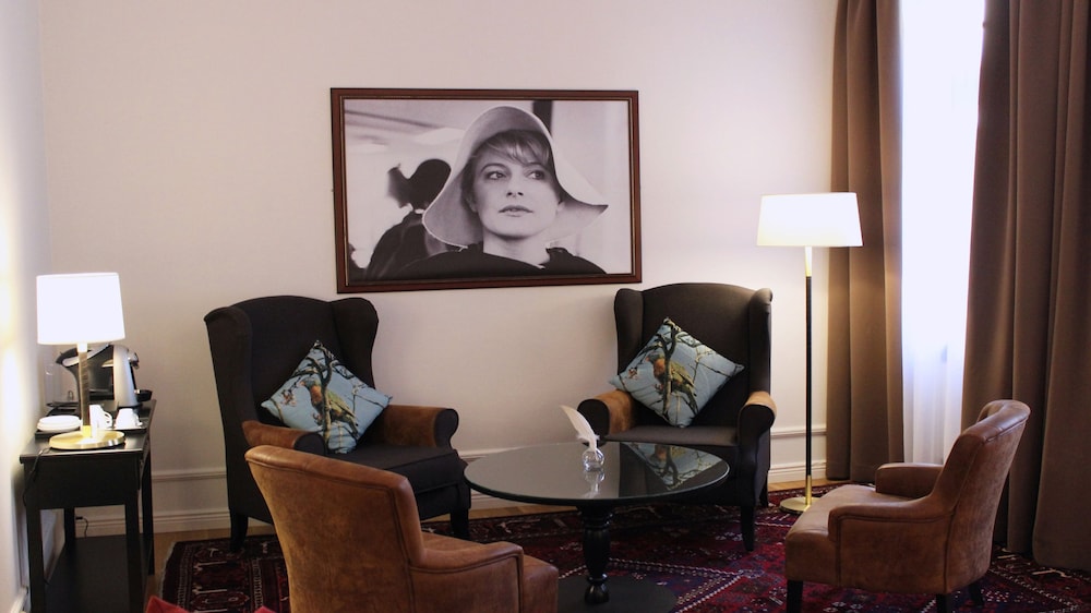 Home Hotel Drott 25/41