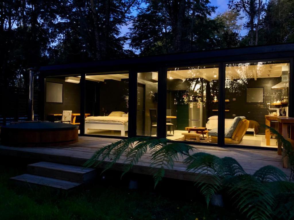 Calma Cabins 3/8